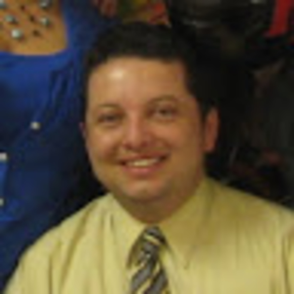 Meet your Posher, Luis